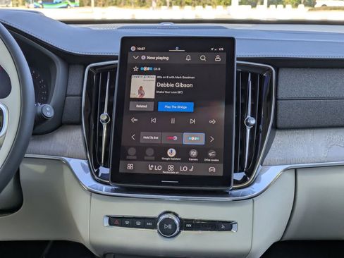 New 2026 Volvo XC90 B6 Ultra w/ Protection Package AWD/4WD image 24