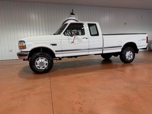Used 1997 Ford F250 image 3
