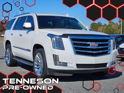 Used 2017 Cadillac Escalade Luxury