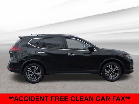 Used 2019 Nissan Rogue SV w/ Sun & Sound Touring Package image 5