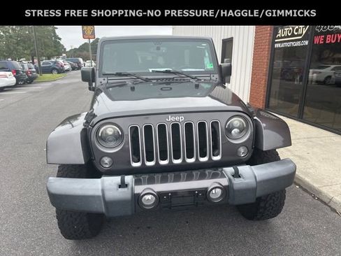Used 2016 Jeep Wrangler Unlimited Sahara w/ Dual Top Group image 26