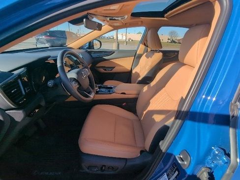 Used 2025 Lexus NX 350 AWD image 10