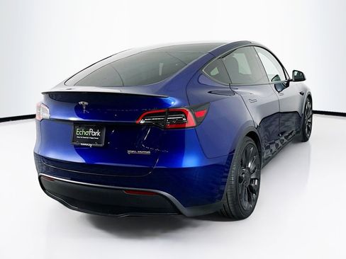 Used 2023 Tesla Model Y Performance image 9