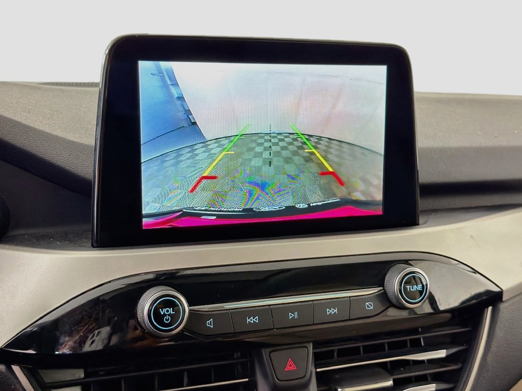 Used 2022 Ford Escape SEL w/ Technology Package FWD image 18
