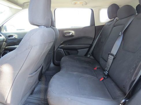 Used 2021 Jeep Compass Sport FWD image 13