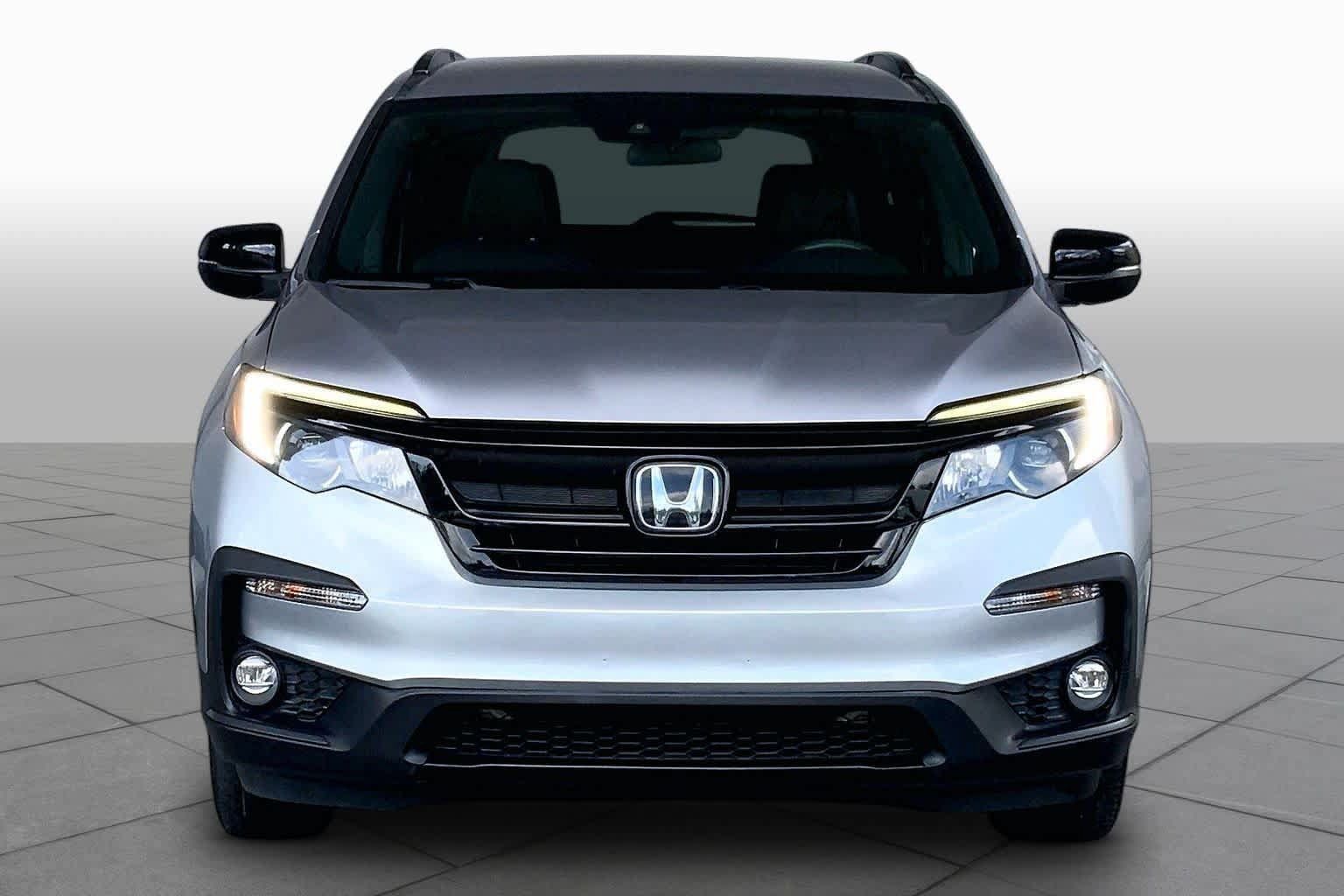 Used 2022 Honda Pilot Sport image 4