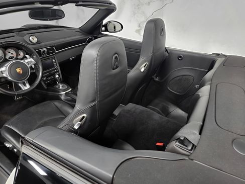 Used 2012 Porsche 911 Turbo AWD/4WD image 31