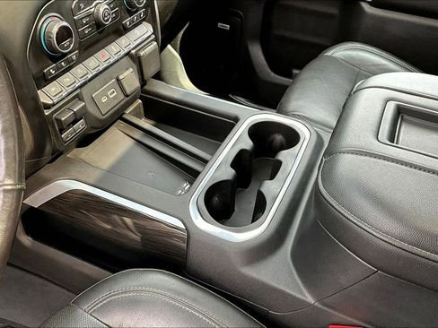 Used 2020 Chevrolet Silverado 1500 LTZ w/ LTZ Premium Package image 21