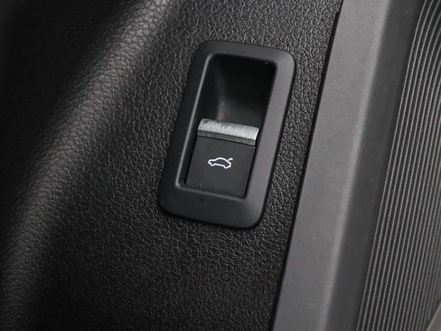 Used 2022 Audi Q5 2.0T Premium Plus w/ Premium Plus Package image 29