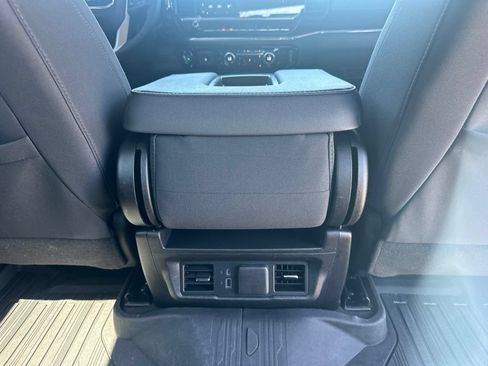 Certified 2024 GMC Sierra 1500 Elevation w/ LPO, Elevation Black Package AWD/4WD image 23