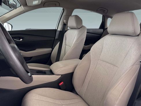 Certified 2023 Honda Accord LX image 5