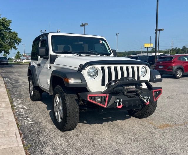 Certified 2020 Jeep Wrangler Sport AWD/4WD image 4