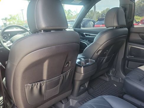 Certified 2025 Kia Telluride SX X-Line AWD/4WD image 11