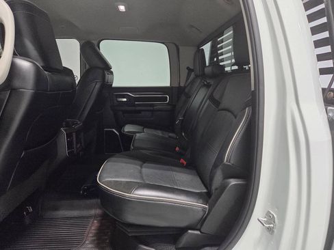 Used 2023 RAM 2500 Laramie AWD/4WD image 11