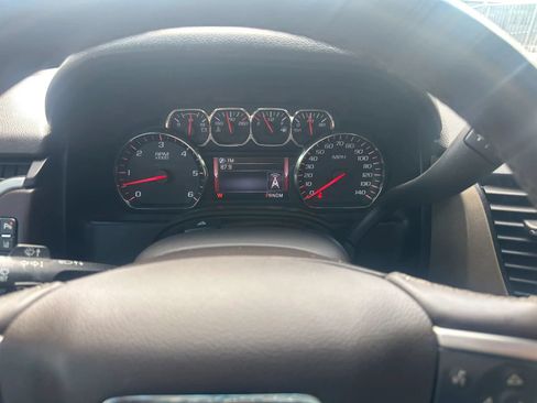 Used 2015 GMC Yukon SLT w/ Open Road Package AWD/4WD image 24