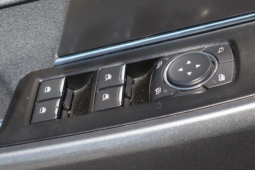 Used 2022 Ford F150 Lariat w/ Equipment Group 502A High AWD/4WD image 21