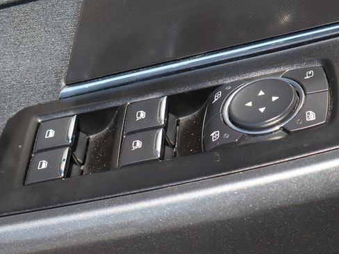 Used 2022 Ford F150 Lariat w/ Equipment Group 502A High AWD/4WD image 21
