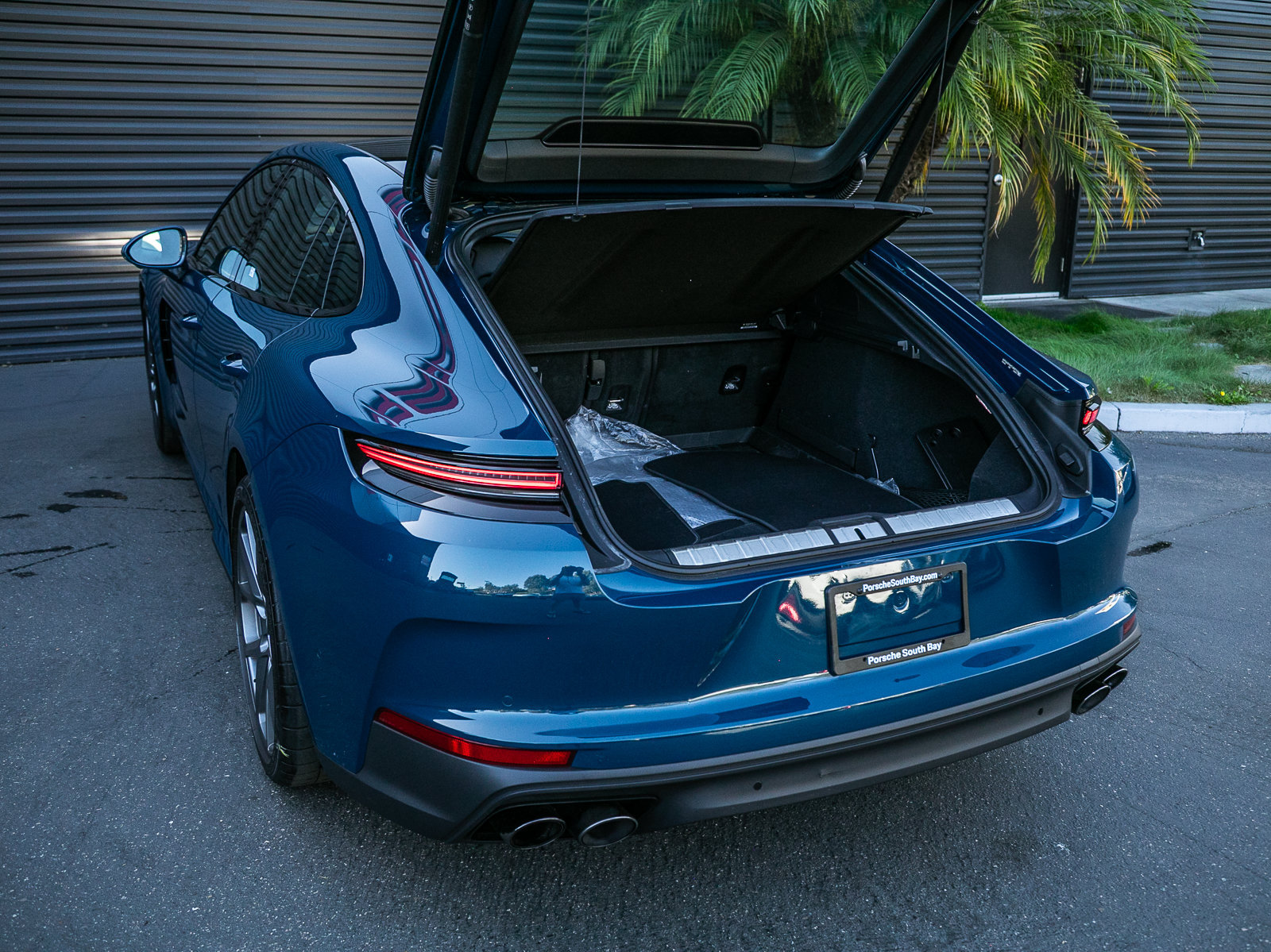 Certified 2026 Porsche Panamera image 24