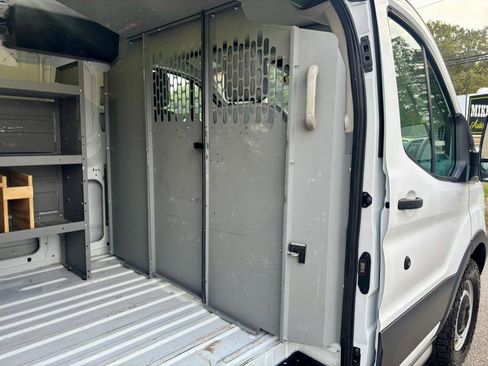 Used 2018 Ford Transit 250 130 Low Roof image 21