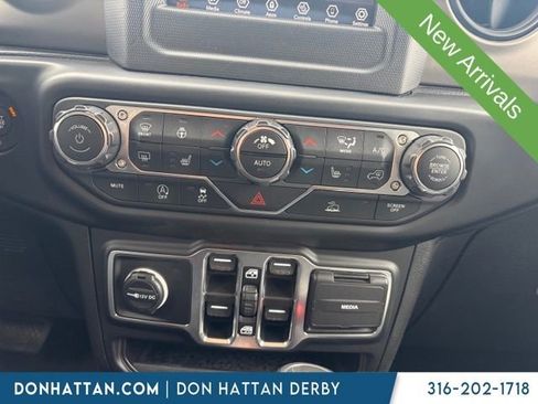 Used 2021 Jeep Wrangler Unlimited Sport image 8