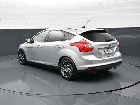 Used 2014 Ford Focus Titanium FWD image 7