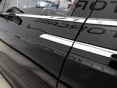 Used 2018 Tesla Model X P100D image 39