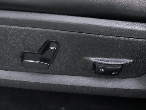 Used 2016 RAM 1500 Lone Star image 18