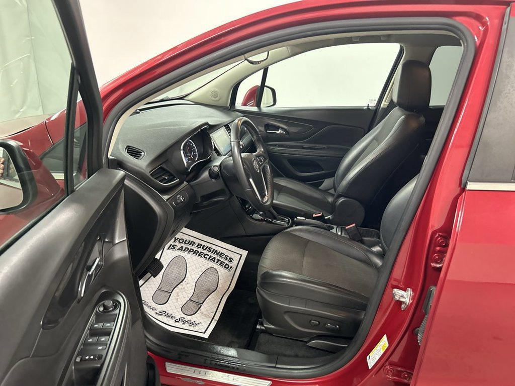 Used 2019 Buick Encore Preferred AWD/4WD image 9