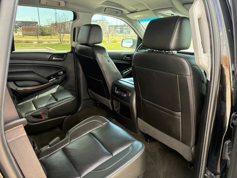 Used 2017 Chevrolet Tahoe LT w/ Luxury Package image 17