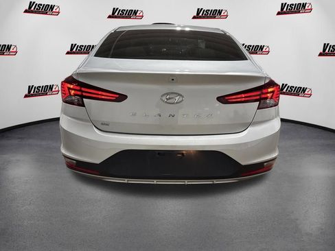 Used 2020 Hyundai Elantra SE FWD image 6