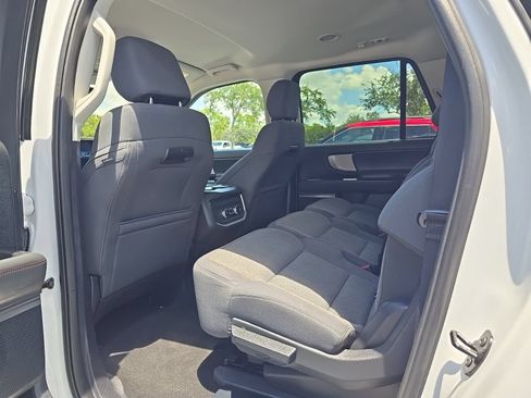 Certified 2025 Ford Expedition Max Active AWD/4WD image 6