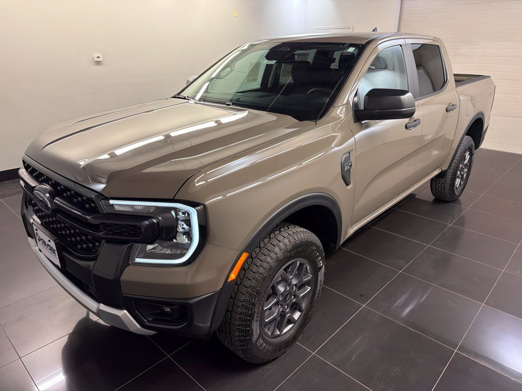 New 2026 Ford Ranger XLT w/ Equipment Group 301A High AWD/4WD image 3
