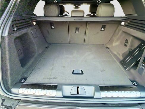 New 2026 Land Rover Range Rover Sport Dynamic SE image 12