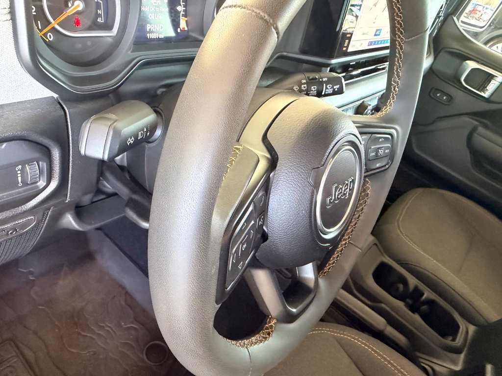 Used 2024 Jeep Wrangler Sport AWD/4WD image 20