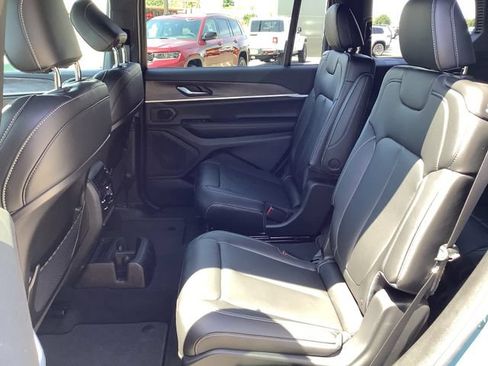 New 2026 Jeep Grand Cherokee L Limited AWD/4WD image 26
