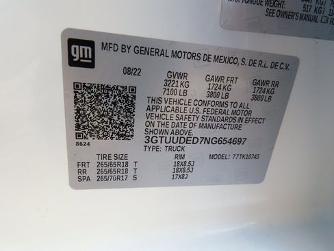 Used 2022 GMC Sierra 1500 SLT w/ SLT Convenience Package image 45