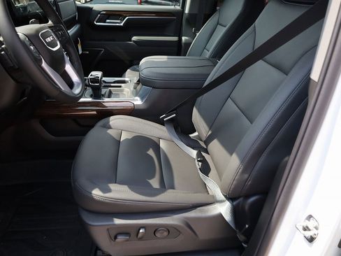 New 2026 GMC Sierra 1500 Elevation w/ Elevation Premium Package image 11