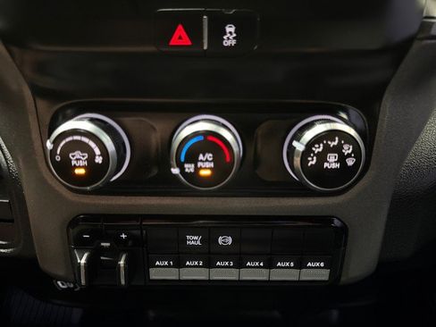 Used 2023 RAM 2500 Tradesman image 22