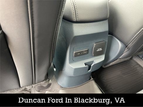 New 2025 Ford Maverick Lariat w/ Black Appearance Package AWD/4WD image 15