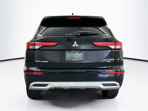 Used 2024 Mitsubishi Outlander SE AWD/4WD image 7