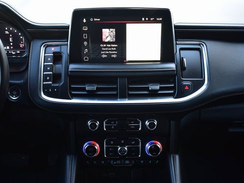 Used 2023 GMC Yukon XL AT4 w/ AT4 Premium Plus Package image 34