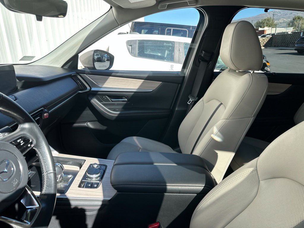Used 2024 MAZDA CX-90 Plug-In Hybrid w/ Preferred AWD/4WD image 6