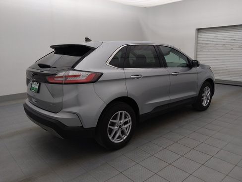 Used 2024 Ford Edge SEL image 10