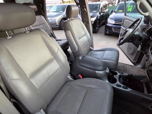Used 2002 Toyota Sequoia Limited image 43