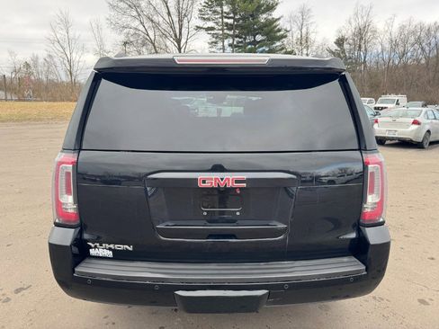 Used 2016 GMC Yukon SLT image 4