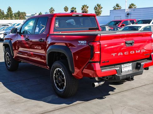 New 2025 Toyota Tacoma TRD Off-Road image 7