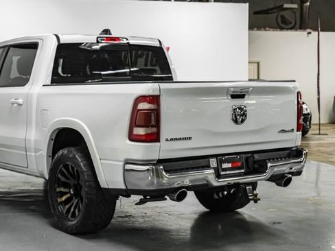Used 2020 RAM 1500 Laramie AWD/4WD image 13