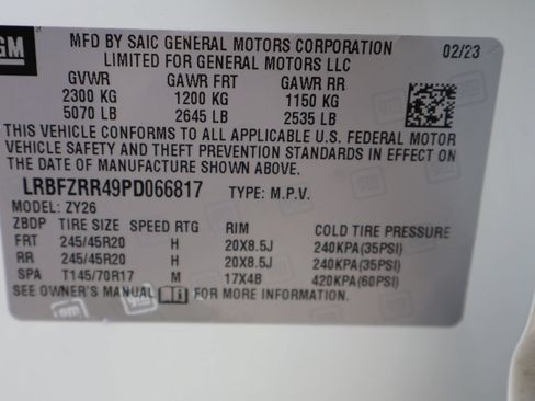 Used 2023 Buick Envision Avenir FWD image 31