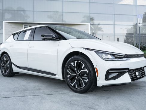 Used 2023 Kia EV6 GT-Line image 3