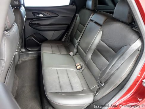 Used 2023 Chevrolet TrailBlazer RS w/ Convenience Package FWD image 11
